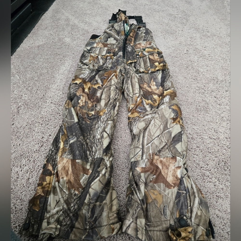 Youth cam bibs